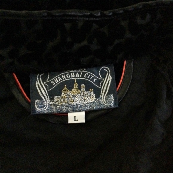 Vintage CITY  of SHANGHAI 100% Silk Black w/ red trim L - Picture 5 of 13